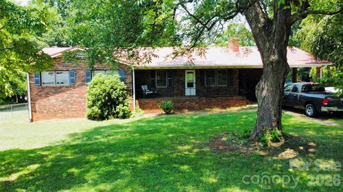 175 Westmoreland Rd, Mooresville, NC, 28115-9389 | Card Image