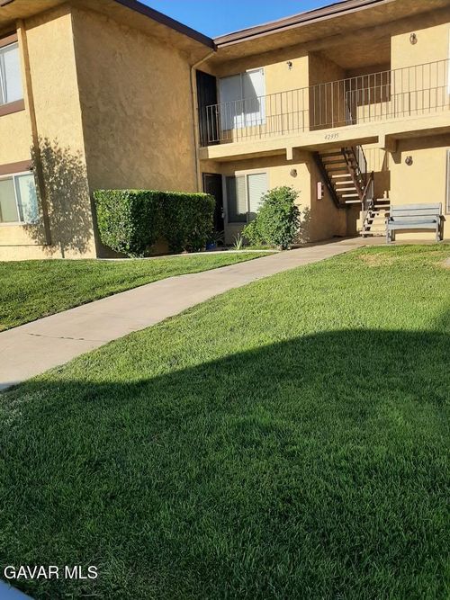 11-42935 W 15th St West Street, Lancaster, CA, 93534 | Card Image