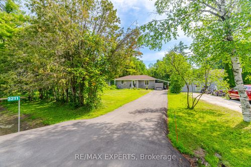 3211 Cove Ave, Innisfil, ON, L9S2K7 | Card Image