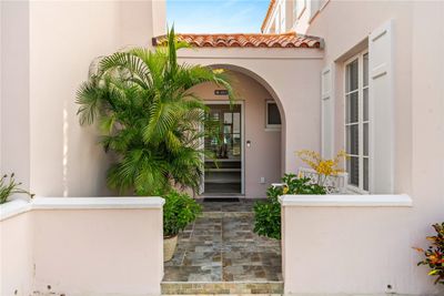 Private Courtyard Entrance | Image 2