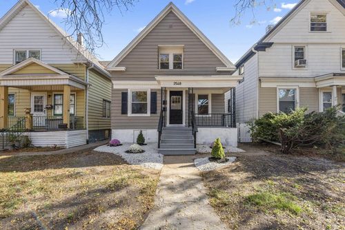 2548 S 29th Street, Milwaukee, WI, 53215 | Card Image