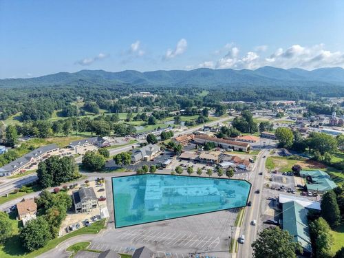 51 Earnest St, Blairsville, GA, 30512-3669 | Card Image
