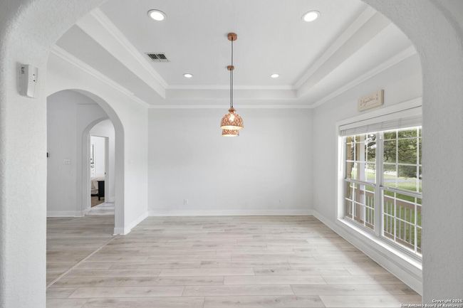341 Indigo Run Dr, House other with 3 bedrooms, 2 bathrooms and null parking in Bulverde TX | Image 8