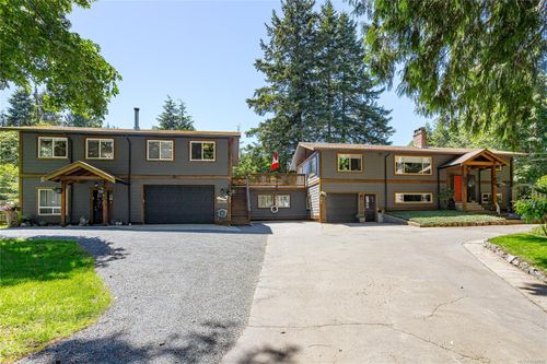 6340 Island Highway W, Qualicum Beach, BC, V9K2E5 | Card Image