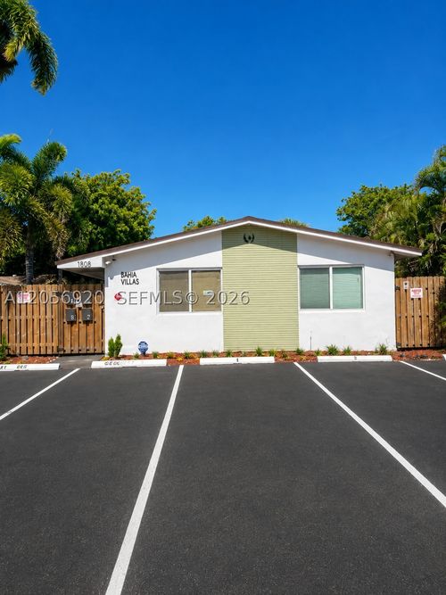 1-1808 Ne 11th Ave, Fort Lauderdale, FL, 33305-3845 | Card Image