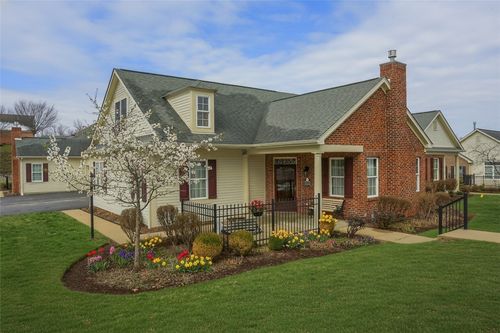 2164 Isleworth Ln, Cranberry Twp, PA, 16066-8317 | Card Image