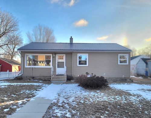 771 8th St, Dawson, MN, 56232-2207 | Card Image