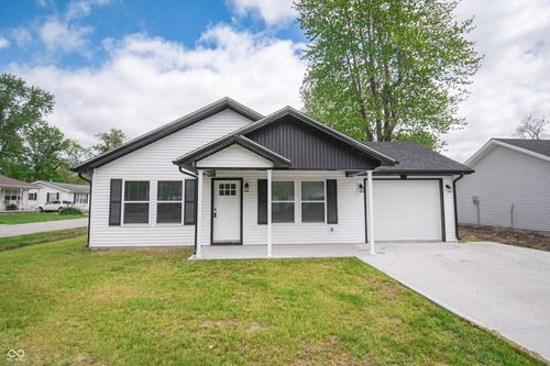 571 Mann Ave, Austin, IN, 47102-1115 | Card Image