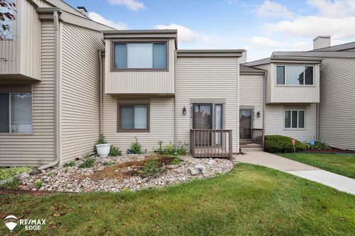 6318 Laurentian Ct, Flint, MI, 48532-2039 | Card Image