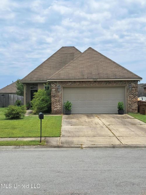 15036 Baylor Ave, Gulfport, MS, 39503-3663 | Card Image