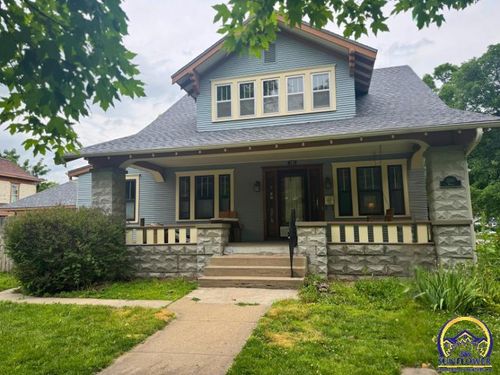 200 Miami St, Hiawatha, KS, 66434-2019 | Card Image
