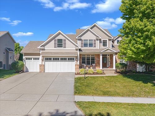 4980 Brittany Ct, Bettendorf, IA, 52722-6975 | Card Image