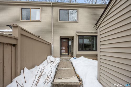 32-32 Farmington Chase Cres, Farmington, CT, 06032-3133 | Card Image