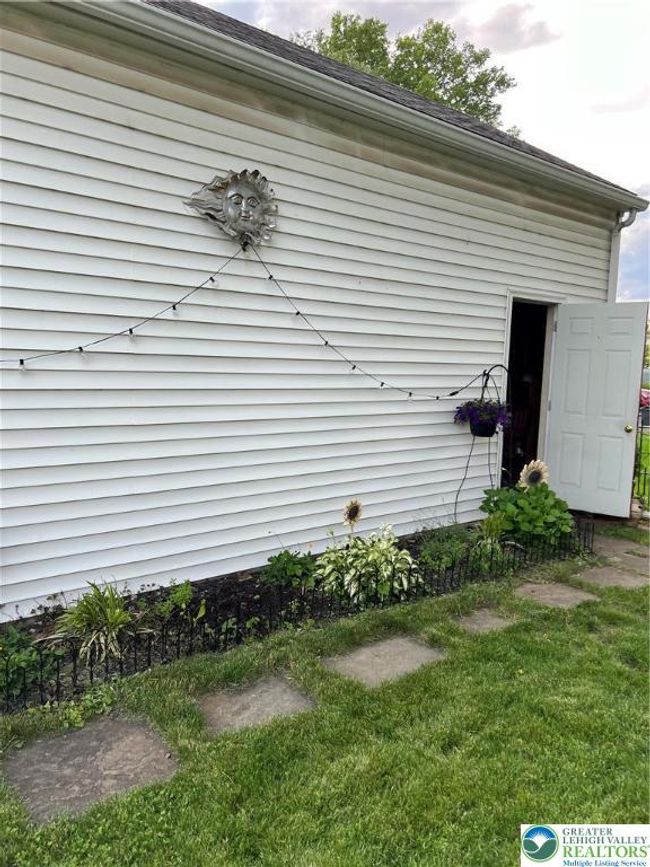 1540 Riegel St, House other with 2 bedrooms, 1 bathrooms and null parking in HELLERTOWN PA | Image 23