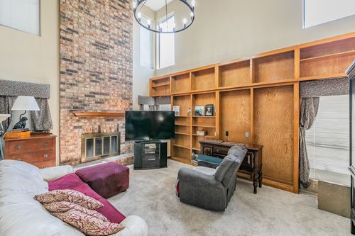 2213 Thistlewood Ct, Grapevine, TX, 76051-4997 | Card Image