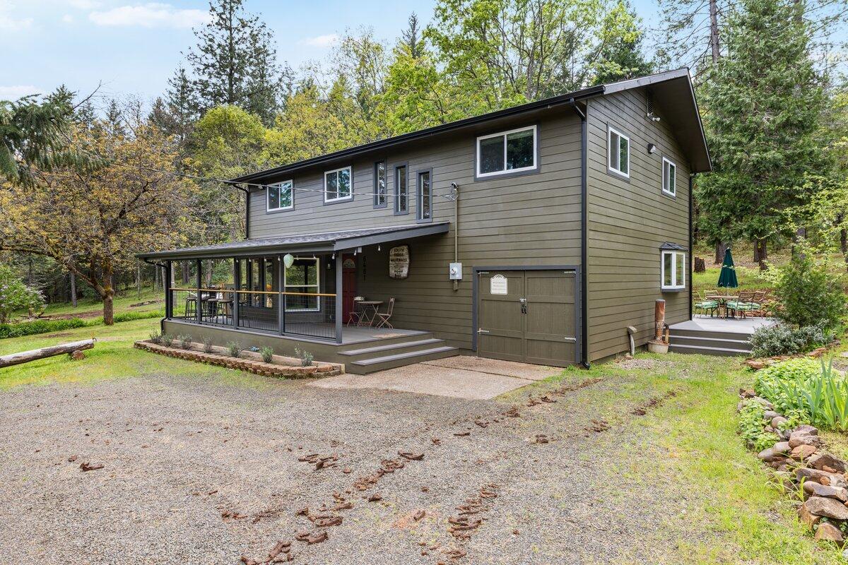 Residential in Trail 3