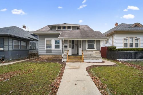 2446 N 49th St, Milwaukee, WI, 53210-2808 | Card Image