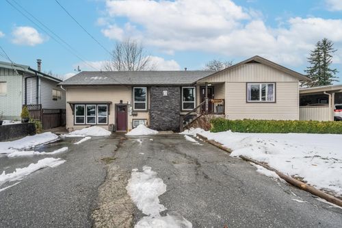 2319 Hemlock St, Abbotsford, BC, V2T3A1 | Card Image