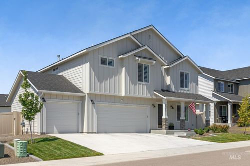 2945 N Mountain Lake Ave, Star, ID, 83669-6357 | Card Image