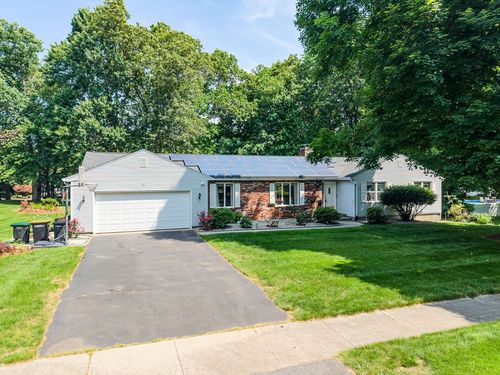 52 Wellesley Dr, Longmeadow, MA, 01106 | Card Image