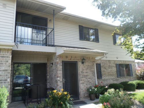 3938 81st St, Kenosha, WI, 53142-4933 | Card Image
