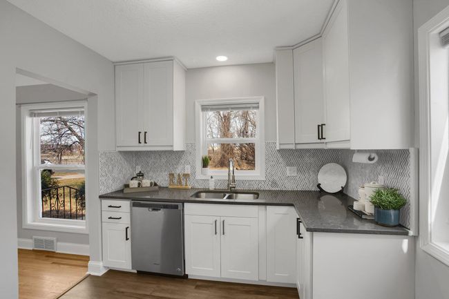 5312 Lilac Drive N, House other with 4 bedrooms, 2 bathrooms and null parking in Brooklyn Center MN | Image 4
