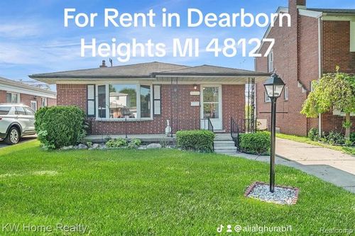 8160 Woodbine St, Dearborn Heights, MI, 48127-1350 | Card Image