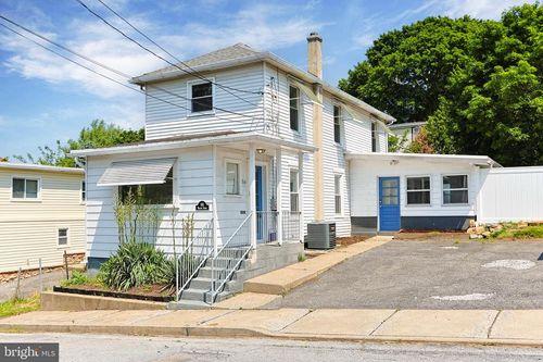 816 Walton St, BETHLEHEM, PA, 18018-5122 | Card Image
