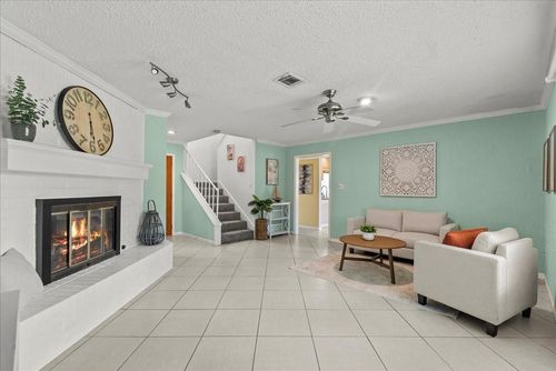 4514 Albatross Dr, Seabrook, TX, 77586-2506 | Card Image