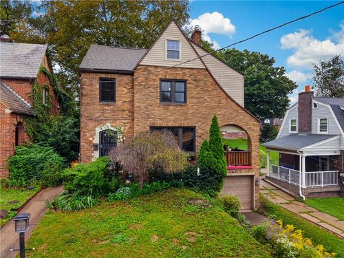 3558 Mcclure Ave, Brighton Heights, PA, 15212 | Card Image