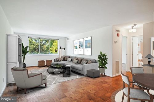 1-319-4977 Battery Ln, BETHESDA, MD, 20814-4931 | Card Image