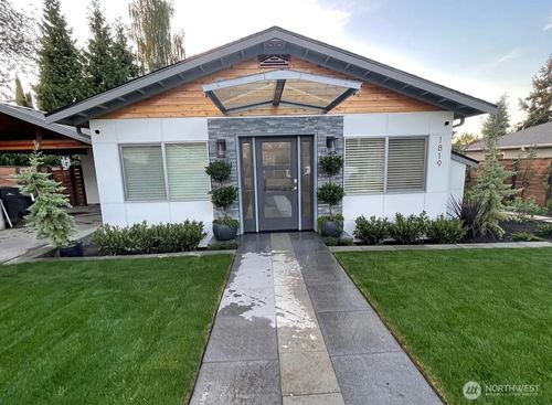 1819 7th Street W, Kirkland, WA, 98033 | Card Image