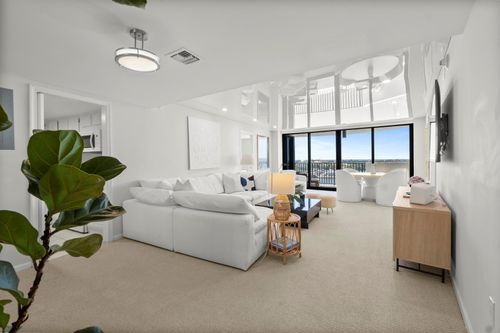 1102-1200 S Flagler Drive, West Palm Beach, FL, 33401 | Card Image