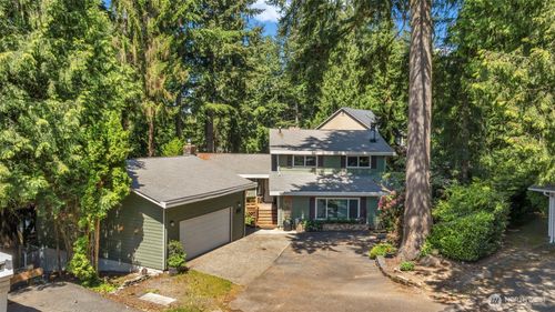 8941 170th Ct Ne, Redmond, WA, 98052-5888 | Card Image