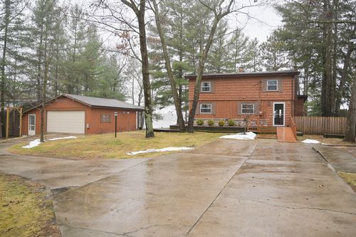 2115 Indian Lake Rd, National City, MI, 48748-9512 | Card Image