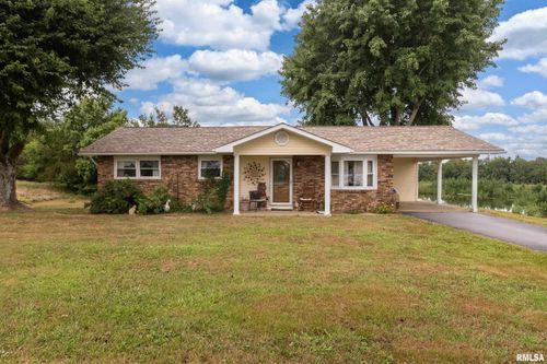 16768 Boundary Rd, Creal Springs, IL, 62922-3331 | Card Image