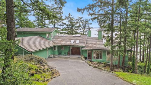 736 Tillamuk Drive, La Conner, WA, 98257 | Card Image