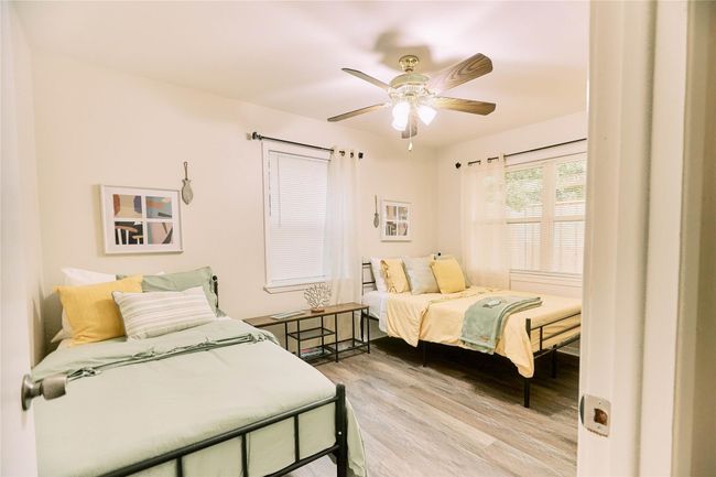 7408 Scenic Dr, House other with 2 bedrooms, 2 bathrooms and null parking in Lone Oak TX | Image 4