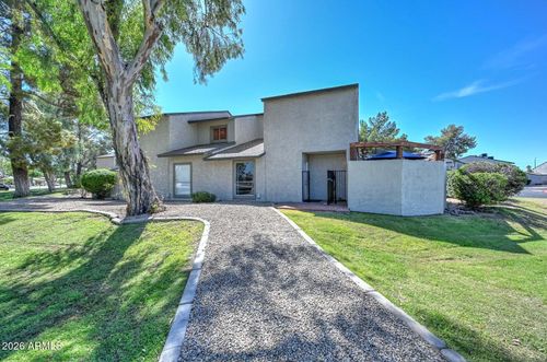 202 E Betty Elyse Ln, Phoenix, AZ, 85022-3045 | Card Image