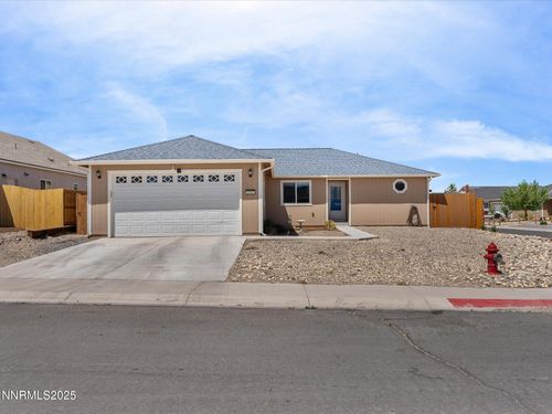 4582 Langdon St, Fernley, NV, 89408-7124 | Card Image