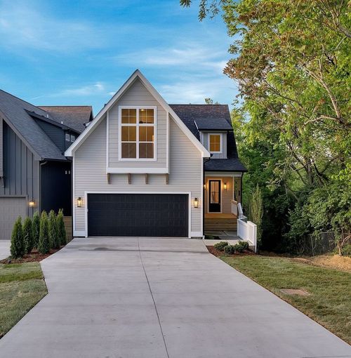 546 Whispering Hills Dr, Nashville, TN, 37211-5366 | Card Image