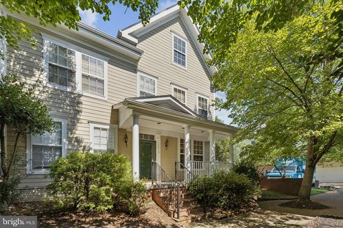 13810 Custis Sq, WOODBRIDGE, VA, 22191-5411 | Card Image