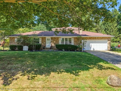 3167 Stanley Rd, Fairlawn, OH, 44333-3253 | Card Image