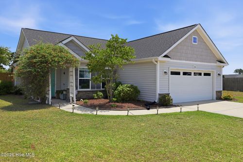 2205 Muir Ct, Greenville, NC, 27834-5275 | Card Image
