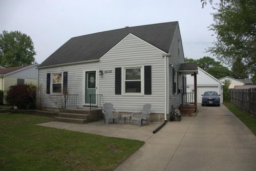 5620 43rd Avenue, Kenosha, WI, 53144 | Card Image