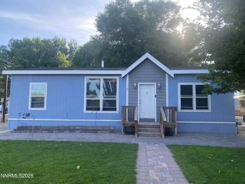 7 Palomino Dr, Yerington, NV, 89447-2120 | Card Image