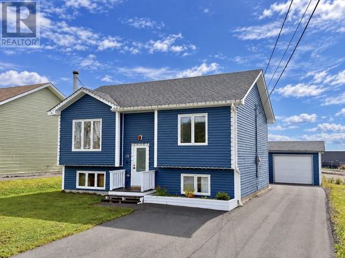 28 Bare Mountain Road, Clarenville, NL, A5A0E4 | Card Image