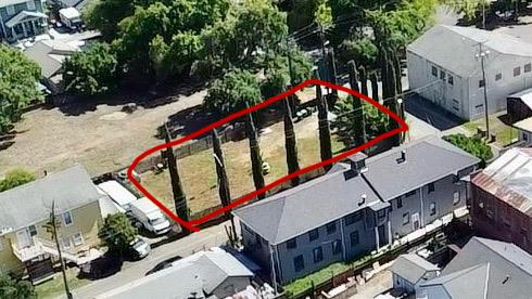 Land in Walnut Grove