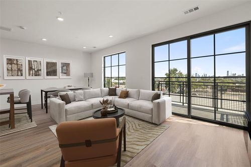 332-4315 S Congress Avenue, Austin, TX, 78745 | Card Image
