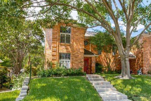 9229 Highedge Cir, Dallas, TX, 75238-2584 | Card Image